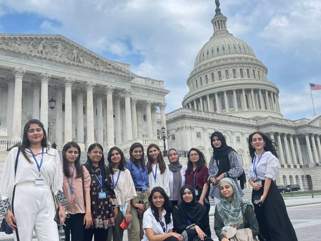 Sister2Sister Exchange Program - Women at Capitol Building